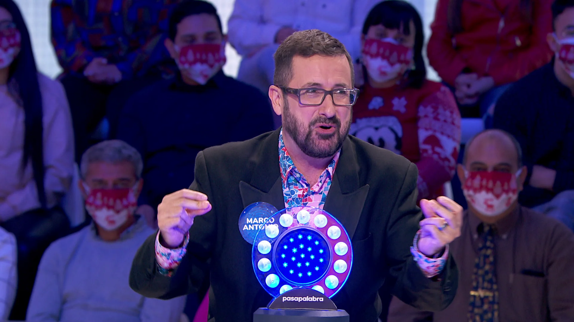 “Santa Claus is coming to… Cádiz”, Marco Antonio se impone a Luis en ‘La Pista’ Mejores momentos | 24 de diciembre | Especial Nochebuena