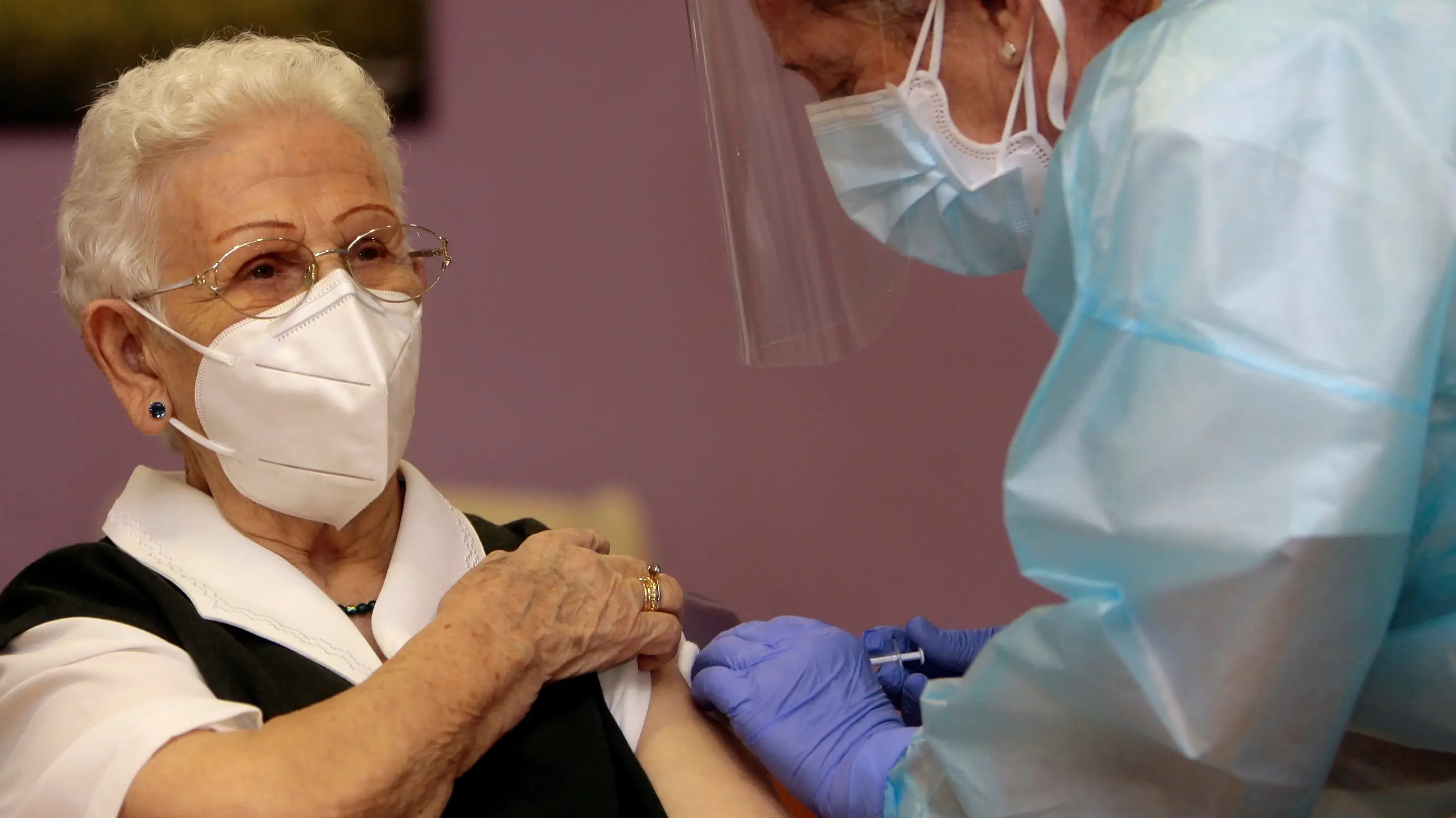 Efemérides de hoy 27 de diciembre de 2021. Empieza la vacunación contra el coronavirus. Efemérides de hoy 27 de diciembre de 2021. Empieza la vacunación contra el coronavirus.