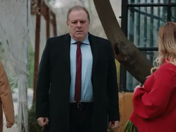 ¿Qué relación hay entre Haluk y la madre de Selçuk? ¿Qué relación hay entre Haluk y la madre de Selçuk?