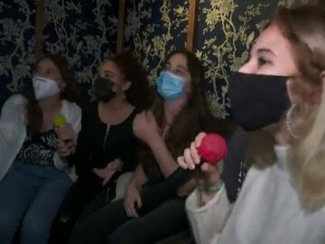 KARAOKE