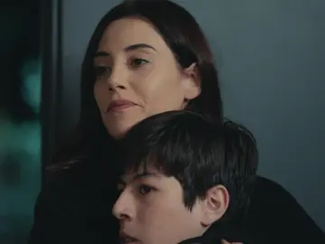 Asya vuelve con fuerza: “Ali es mi hijo y vengo a llevármelo” Asya vuelve con fuerza: “Ali es mi hijo y vengo a llevármelo”