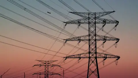 Imagen de archivo de un poste de luz Poste de luz