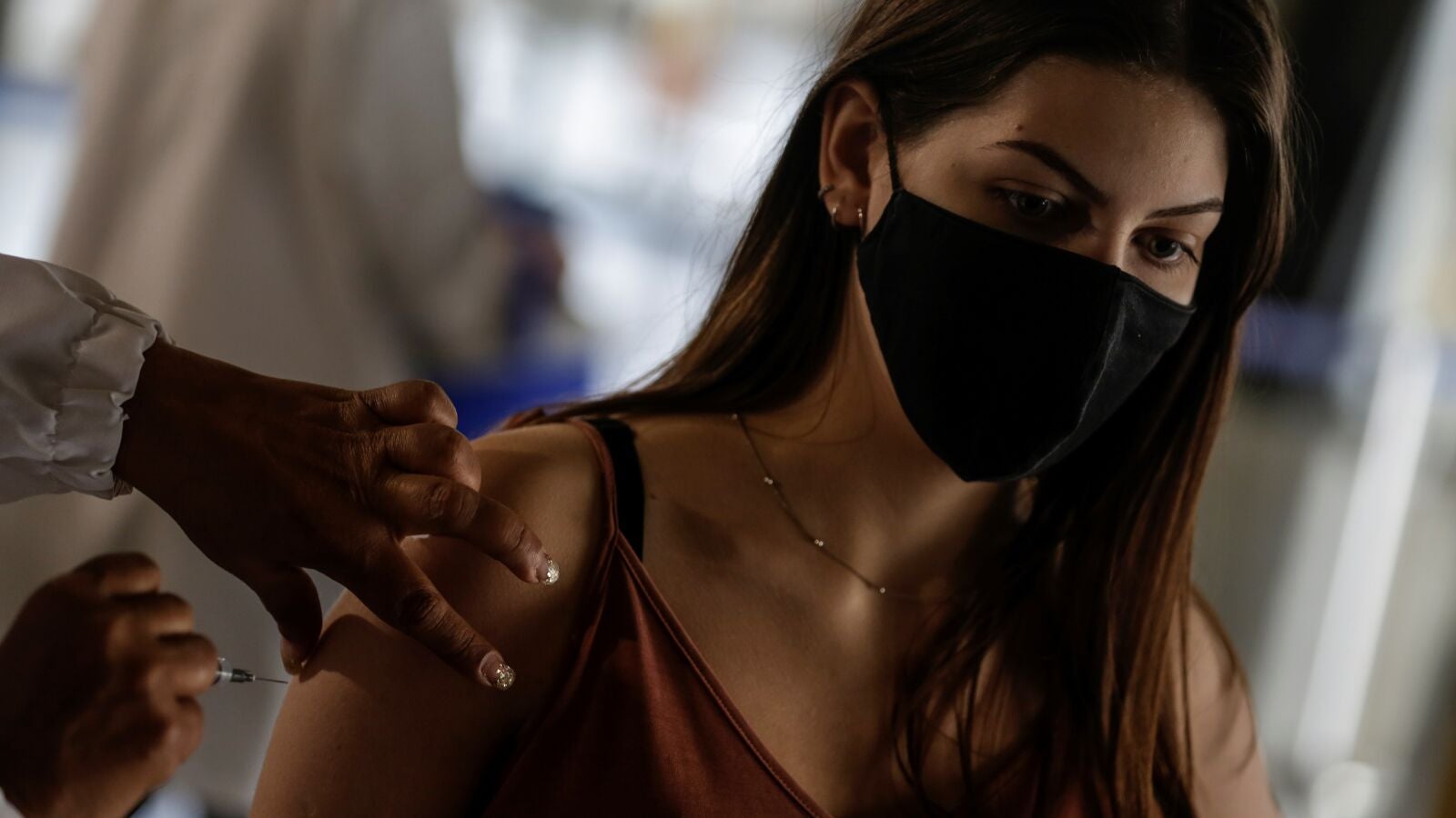 ¿Es posible que España imponga la vacunación obligatoria contra el coronavirus como ha hecho Austria?