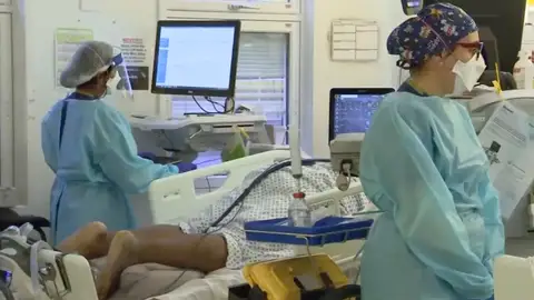 Nuevo récord de contagios por coronavirus en Reino Unido con 180.000 positivos en un día Nuevo récord de contagios por coronavirus en Reino Unido con 180.000 positivos en un día