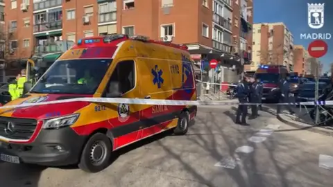 Muere apuñalado un joven de 19 años y otro resulta herido grave en Madrid Muere apuñalado un joven de 19 años y otro resulta herido grave en Madrid