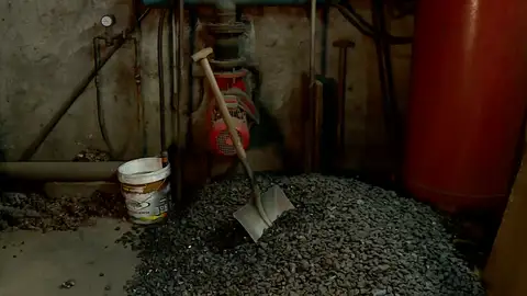 Madrid prohíbe las calderas de carbón y sancionará con hasta 20.000 euros a quienes no cumplan con la normativa Madrid prohíbe las calderas de carbón y sancionará con hasta 20.000 euros a quienes no cumplan con la normativa