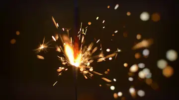 "Cuando me vi fue un shock", el drama de un joven con la cara desfigurada tras ser alcanzado por fuegos artificiales