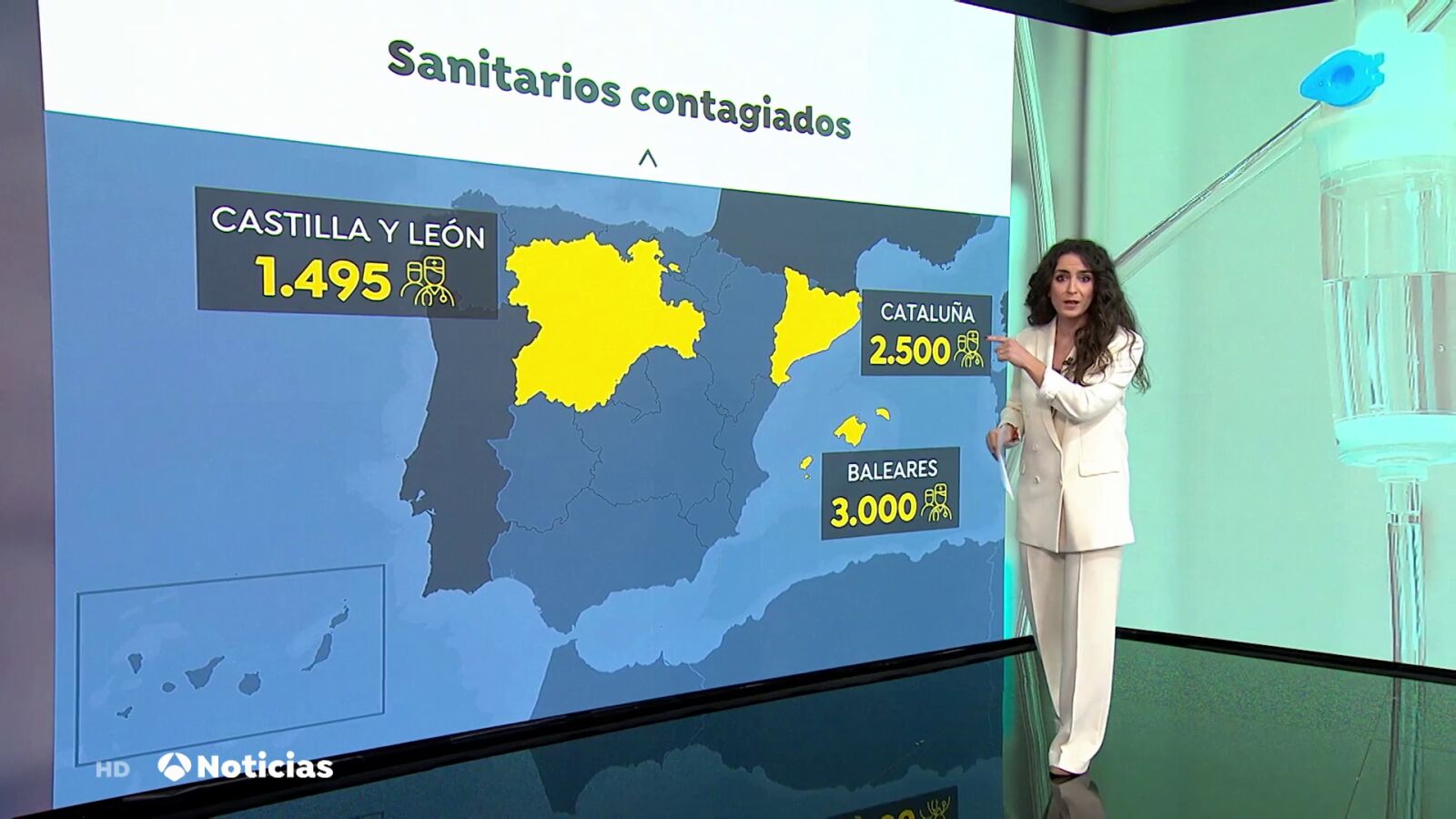 Madrid permite contratar a personal sin titulación para cubrir las bajas en las residencias 