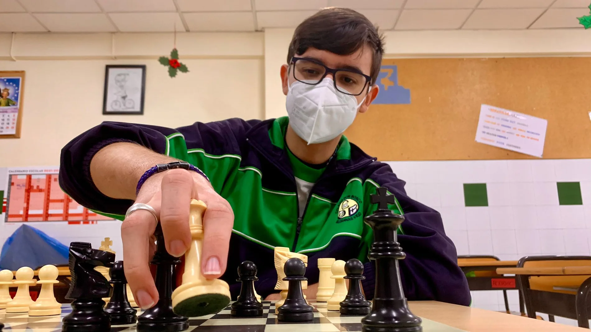 Xulio del Prado, un  maestro de ajedrez con solo 14 años: "Para ser bueno, te tiene que gustar" 