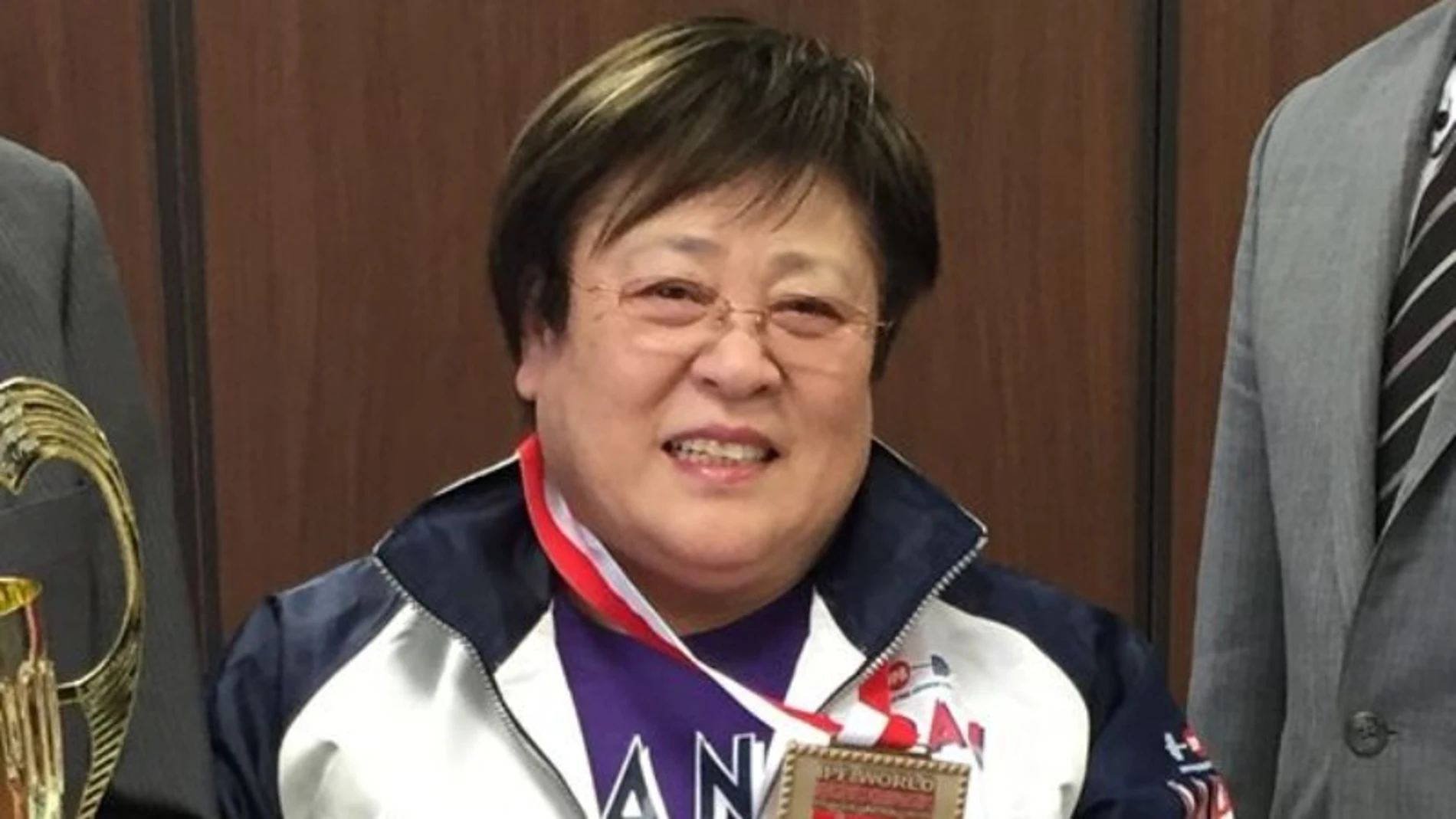 Chiyomi Sawa tiene 72 años y quiere hacer historia ganando su 20º título de levantamiento de peso