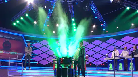 ¡Qué desastre! ‘Duendes’ y ‘Sindulfos’ fallan la mitad de las bombas en la fase principal ¡Qué desastre! ‘Duendes’ y ‘Sindulfos’ fallan la mitad de las bombas en la fase principal