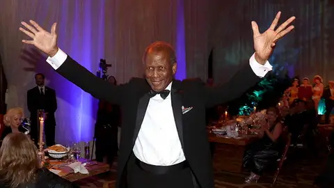 Muere Sidney Poitier, el primer actor negro que ganó un Oscar, a los 94 años Muere Sidney Poitier, el primer actor negro que ganó un Oscar, a los 94 años