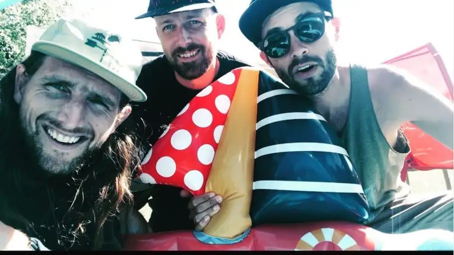 Muere Koady Chaisson, integrante de 'The East Pointers', a los 37 a&ntilde;os