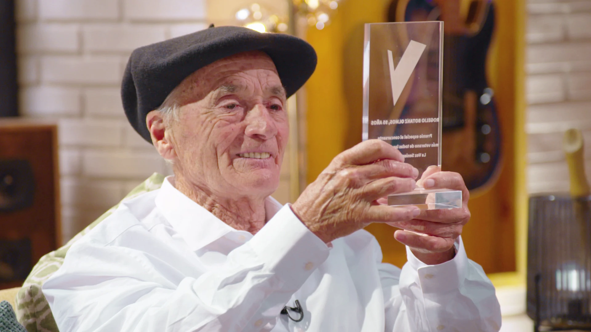 La tierna historia de Rogelio, el más veterano de ‘La Voz Senior’ en el mundo con 95 años: “Loco de contento estoy” Rogelio y su hijo se presentan a ‘La Voz Senior’ con mucha ilusión.