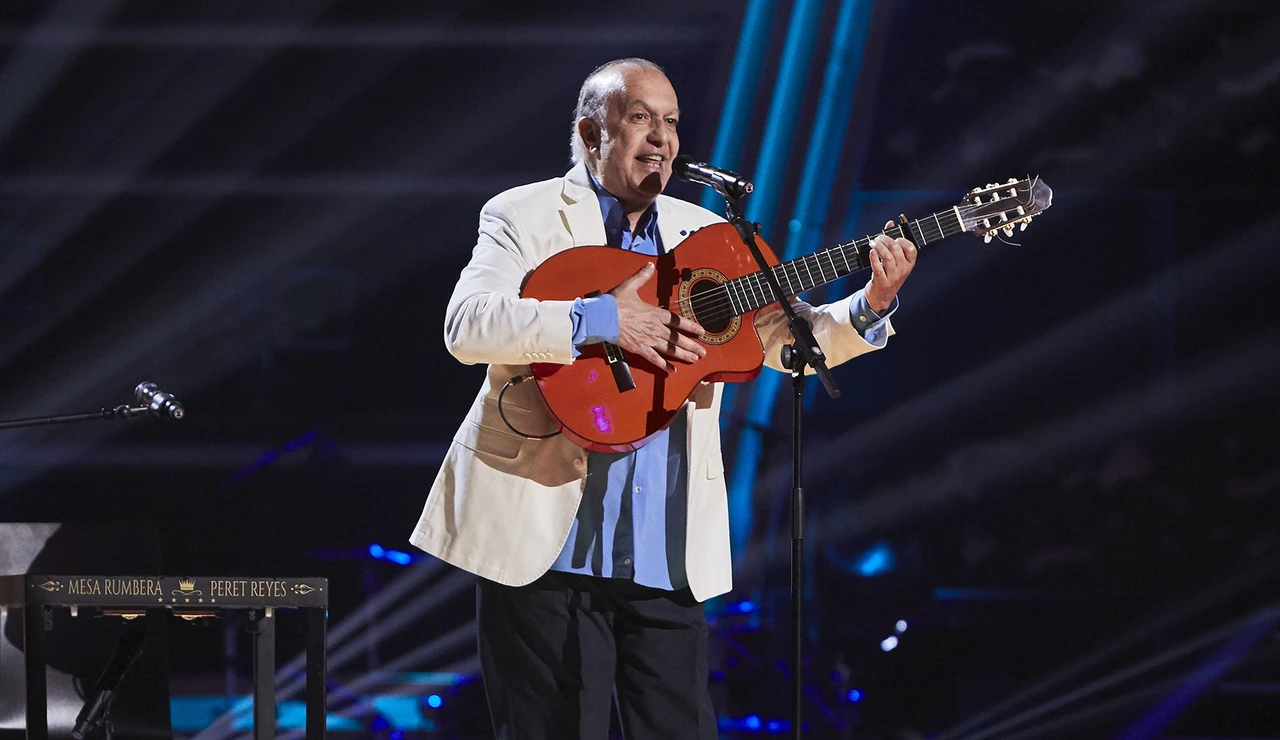 Peret Reyes canta ‘Bienvenidos’ en las Audiciones a ciegas de ‘La Voz Senior’