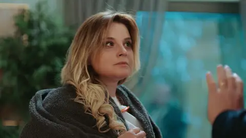 Gönül descubre que Haluk tiene otro hijo: “Sufro del corazón y hoy casi muero” 'Infiel'