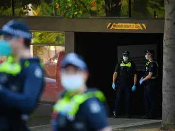 Policías australianos en Melbourne