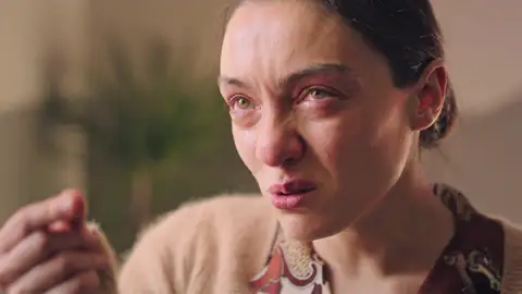 Gülben pone a Han en su lugar: “Nadie amará un corazón tan pequeño como el tuyo” Mejores momentos | Capítulo 51