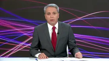 Vicente Vallés analiza las palabras de Sánchez tras la polémica sobre las macrogranjas: "El verbo del día es lamentar" Vicente Vallés analiza las palabras de Sánchez tras la polémica sobre las macrogranjas: "El verbo del día es lamentar"