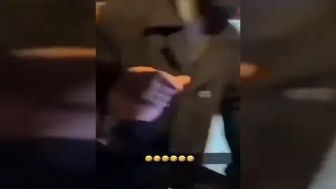 Las imágenes de un conductor arrastrando peatones indignan a Francia Las imágenes de un conductor arrastrando peatones indignan a Francia