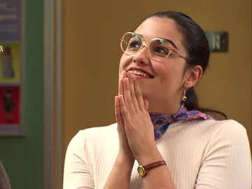 Catalina sorprende a Pelayo… ¡quiere ser artista! Catalina sorprende a Pelayo… ¡quiere ser artista!