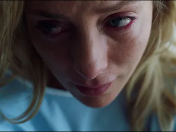 Laura, aterrada se somete a una exploración tras temerse lo peor: Xavier ha abusado de ella Laura, aterrada se somete a una exploración tras temerse lo peor: Xavier ha abusado de ella