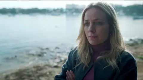 Laura, destrozada y valiente, toma las riendas del caso: “No se trata de mí, se trata de las siguientes” Laura, destrozada y valiente, toma las riendas del caso: “No se trata de mí, se trata de las siguientes”