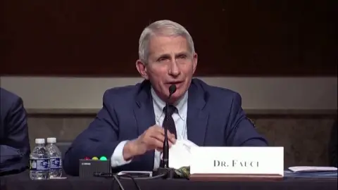 El doctor Fauchi denuncia amenazas de muerte y que un hombre intentó asesinarle El doctor Fauchi denuncia amenazas de muerte y que un hombre intentó asesinarle