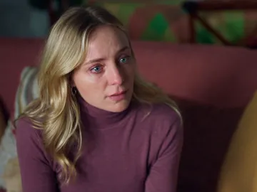 Laura se enfrenta a los inspectores: “¡Hacen que sienta que la acusada soy yo!” Laura se enfrenta a los inspectores: “¡Hacen que sienta que la acusada soy yo!”