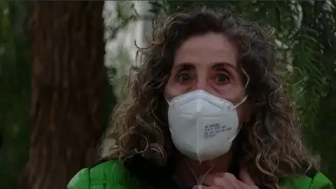 Mónica sale de la UCI tras casi tres meses ingresada por Coronavirus Mónica sale de la UCI tras casi tres meses ingresada por Coronavirus