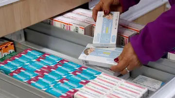 Desde hoy los test de antígenos en España tienen un precio máximo de 2 euros con 94 céntimos Desde hoy los test de antígenos en España tienen un precio máximo de 2 euros con 94 céntimos