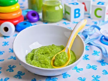 Verduras de hoja verde en puré Verduras de hoja verde en puré