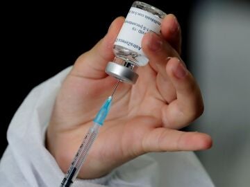 La EMA cree que la cuarta dosis de la vacuna a corto plazo solo es necesaria en inmunodeprimidos