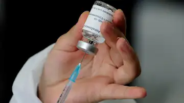 La EMA cree que la cuarta dosis de la vacuna a corto plazo solo es necesaria en inmunodeprimidos La EMA cree que la cuarta dosis de la vacuna a corto plazo solo es necesaria en inmunodeprimidos