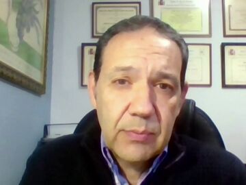 Ángel Luis Rodríguez: "Más del 50% de los médicos que acuden a nosotros toma antidepresivos para poder trabajar"