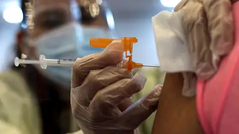 Moderna espera tener para 2023 una vacuna conjunta contra la gripe y el coronavirus Moderna espera tener para 2023 una vacuna conjunta contra la gripe y el coronavirus