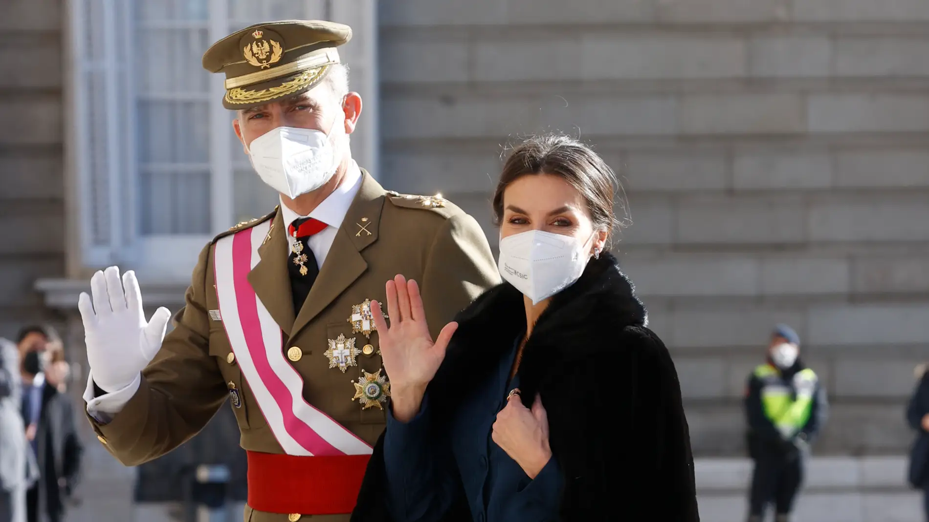 ¿Qué tienen de especial las mascarillas de Felipe y Letizia?