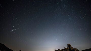 Un satélite artificial se desintegra sobre España generando una espectacular bola de fuego