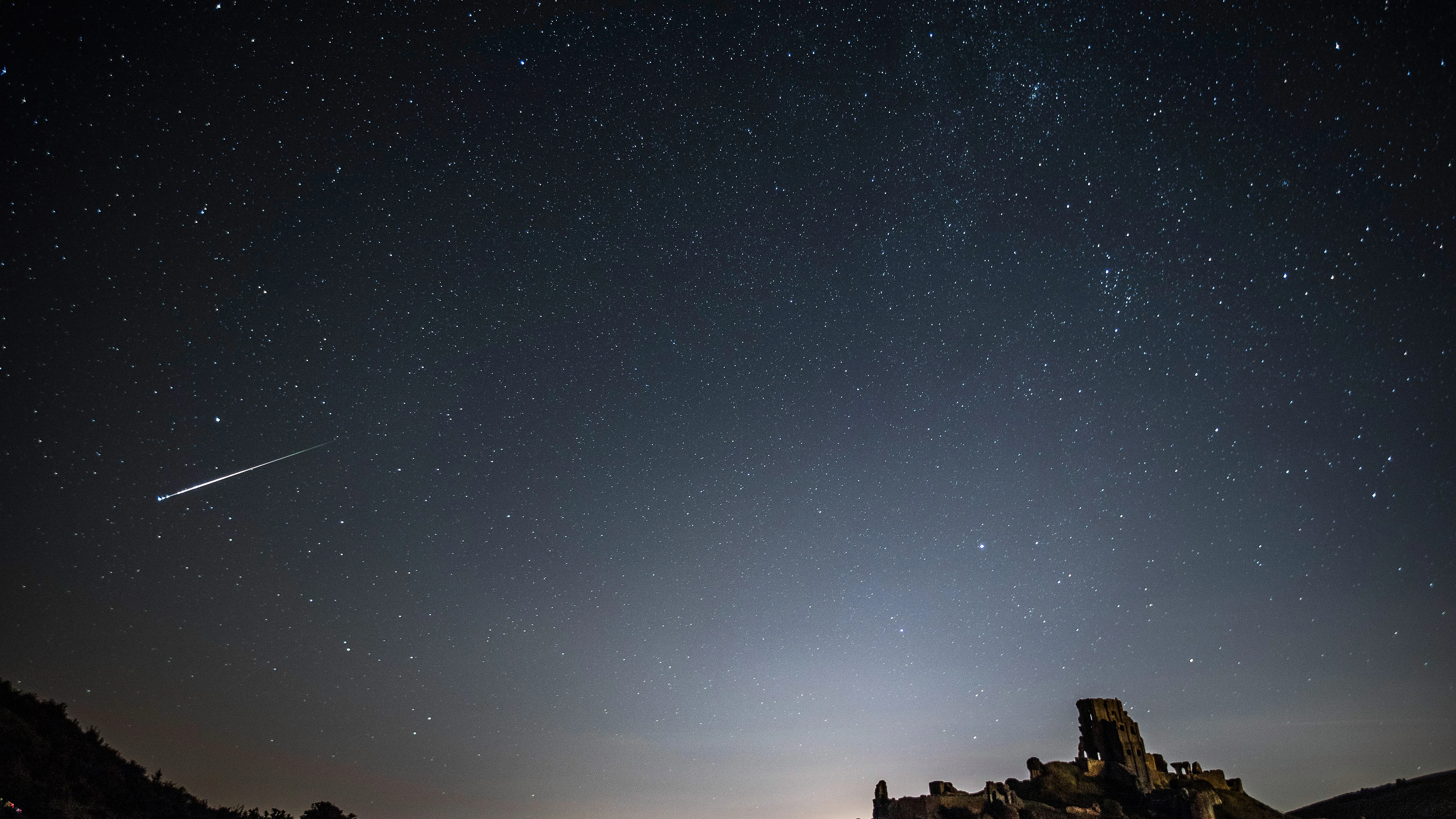 Un sat&eacute;lite artificial se desintegra sobre Espa&ntilde;a generando una espectacular bola de fuego