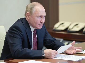 Rusia refuerza su presencia militar en Europa del Este y anuncia nuevas maniobras navales hasta febrero