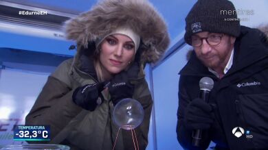 Marron acude al frío extremo para congelar una pompa de jabón en 'El Hormiguero 3.0'