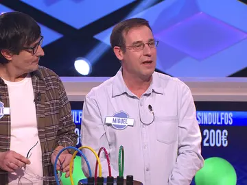 ¡Qué historia! El día en el que Miguel, de los ‘Sindulfos’, conoció al inventor de la fregona ¡Qué historia! El día en el que Miguel, de los ‘Sindulfos’, conoció al inventor de la fregona