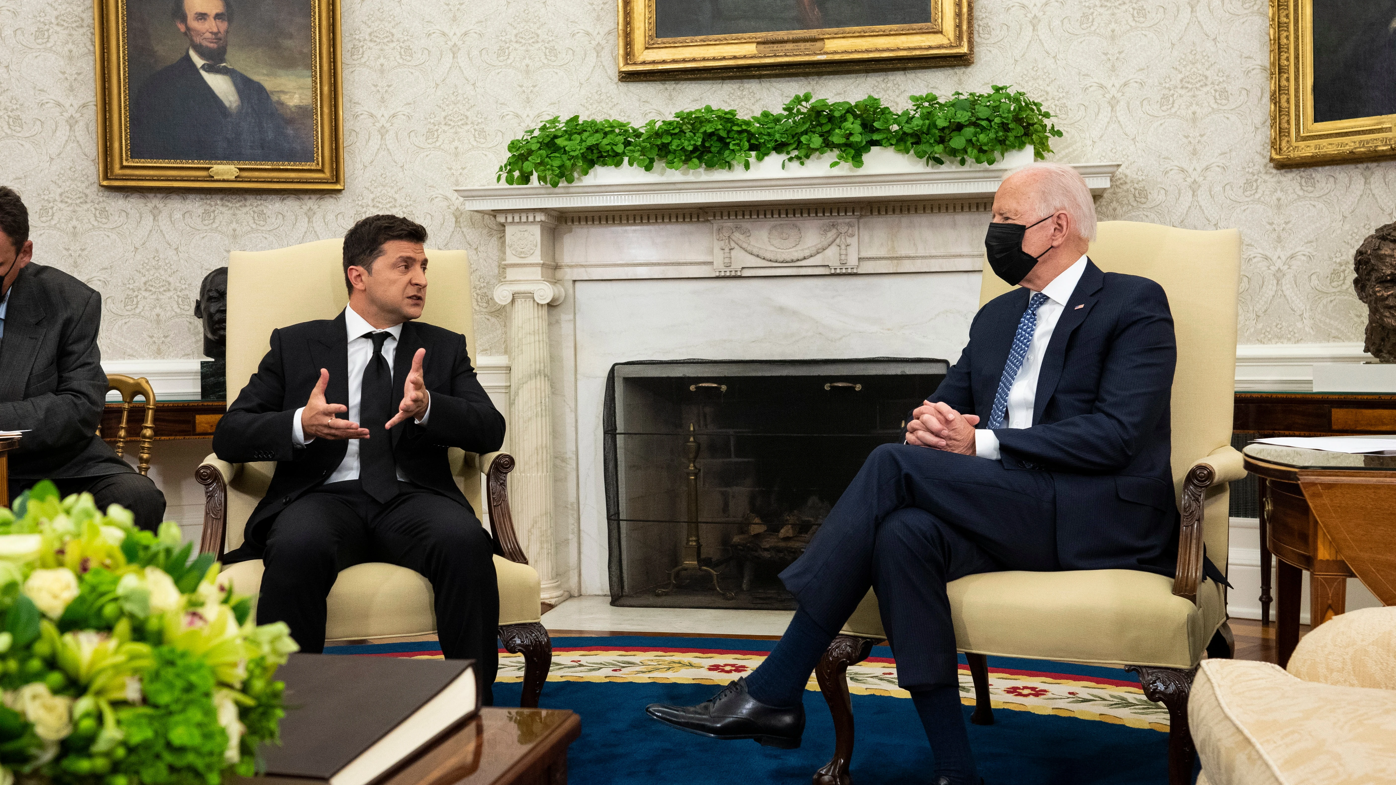 Imagen de archivo del presidente de los Estados Unidos, Joe Biden con su homólogo ucraniano, Volodímir Zelenski Imagen de archivo del presidente de los Estados Unidos, Joe Biden con su homólogo ucraniano, Volodímir Zelenski