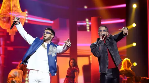 Rasel, como Anuel AA, imparte la ‘Ley seca’ junto a Jhay Cortez Rasel, como Anuel AA, imparte la ‘Ley seca’ junto a Jhay Cortez