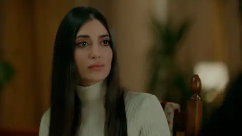 Fekeli le para los pies a Müjgan: “No vuelvas a preguntar” Fekeli le para los pies a Müjgan: “No vuelvas a preguntar”