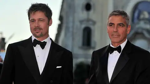 Brad Pitt y George Clooney Brad Pitt y George Clooney
