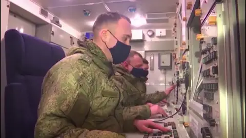 Ucrania se mantiene alerta ante los próximos pasos de Rusia Ucrania se mantiene alerta ante los próximos pasos de Rusia