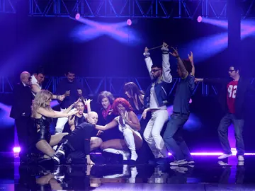 El público premia la sensualidad de Nia Correia y Edurne sobre el ritmo cubano de María Peláe en la décima gala de ‘Tu cara me suena’ El público premia la sensualidad de Nia Correia y Edurne sobre el ritmo cubano de María Peláe en la décima gala de ‘Tu cara me suena’