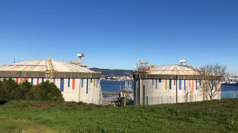 La planta regasificadora de Mugardos ya recibe uno de cada tres barcos de Estados Unidos La planta regasificadora de Mugardos ya recibe uno de cada tres barcos de Estados Unidos