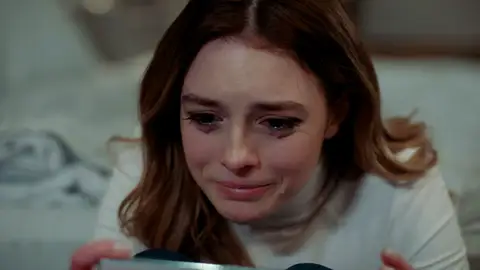 Derin descubre el vídeo de Volkan y Asya 'Infiel'